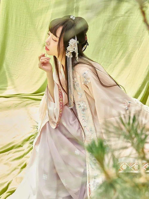 超百億漢服市場 ip運營 低價搶客 國潮進(jìn)階